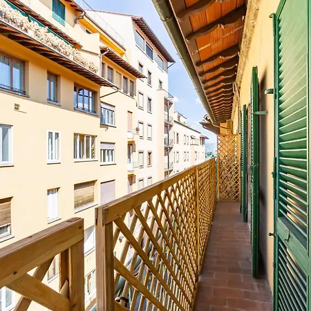 Guesthost - Ponte Vecchio Charming