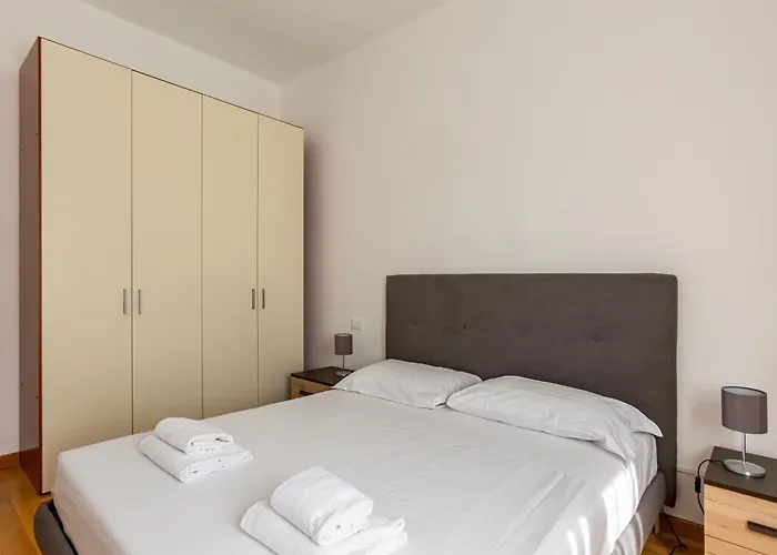 Guesthost - Ponte Vecchio Charming Apartment