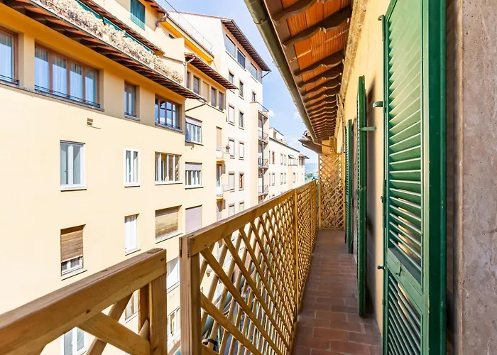Guesthost - Ponte Vecchio Charming